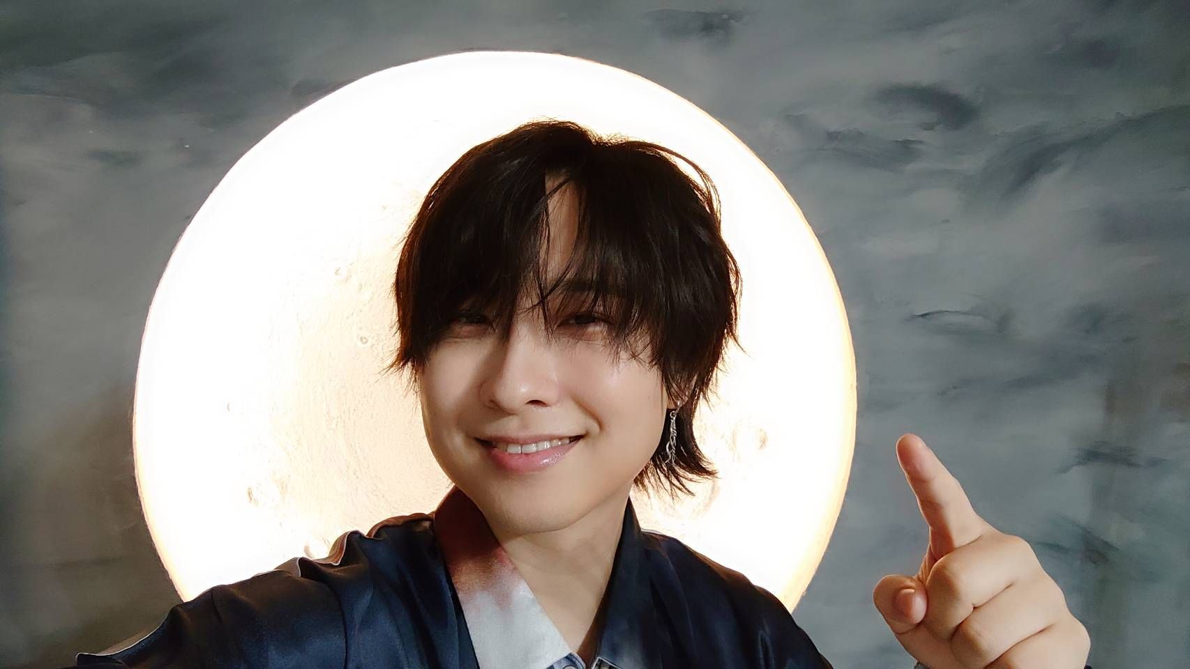 プッシュ限定写真】先日行われた撮影でのワンシーンを公開！！が見